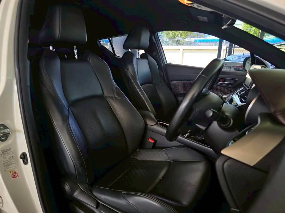 2019 Toyota C-HR I 3