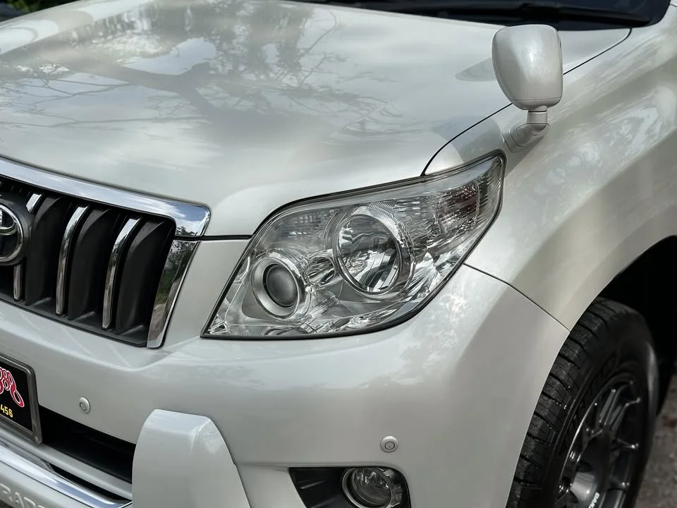 2010 Toyota Land Cruiser Prado J150 3