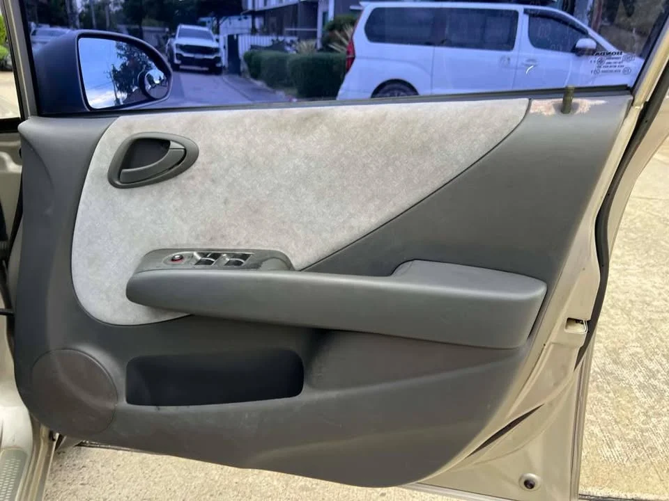 2004 Honda City IV 2