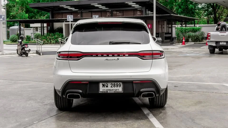 2021 Porsche Macan I 2