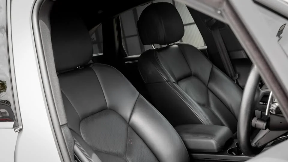 2021 Porsche Macan I 3