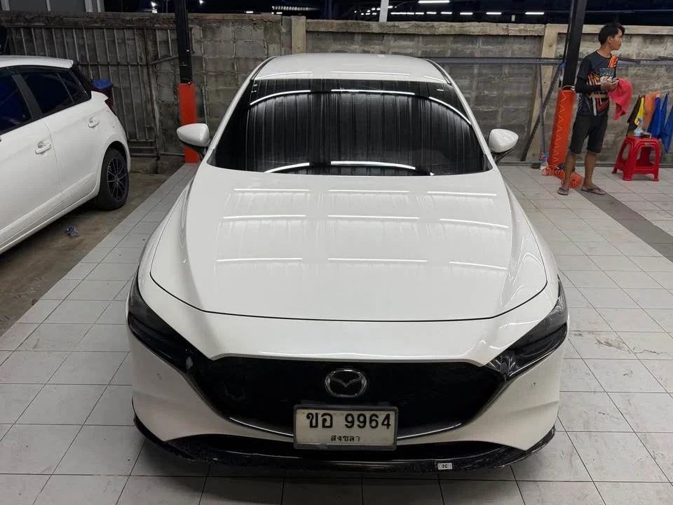 2020 Mazda 3 IV 2