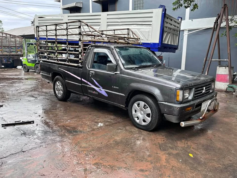 2027 Mitsubishi Triton II 3