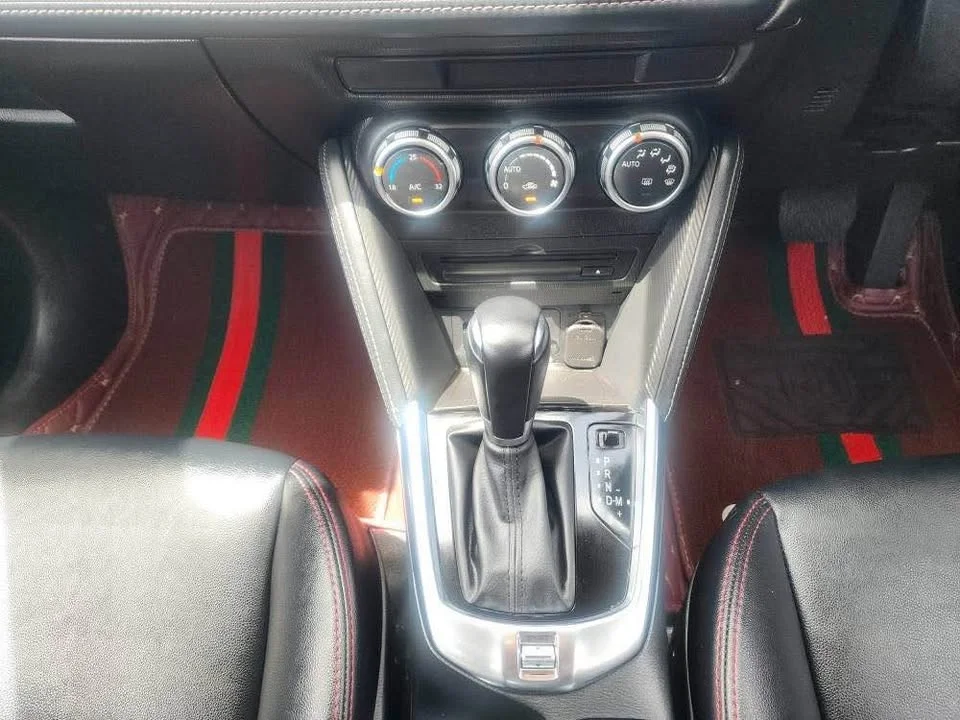 2019 Mazda 2 III 3