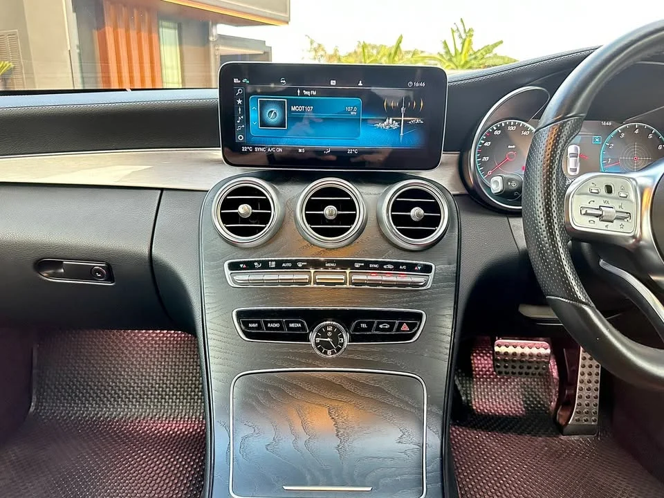 2022 Benz C-Class C205 2