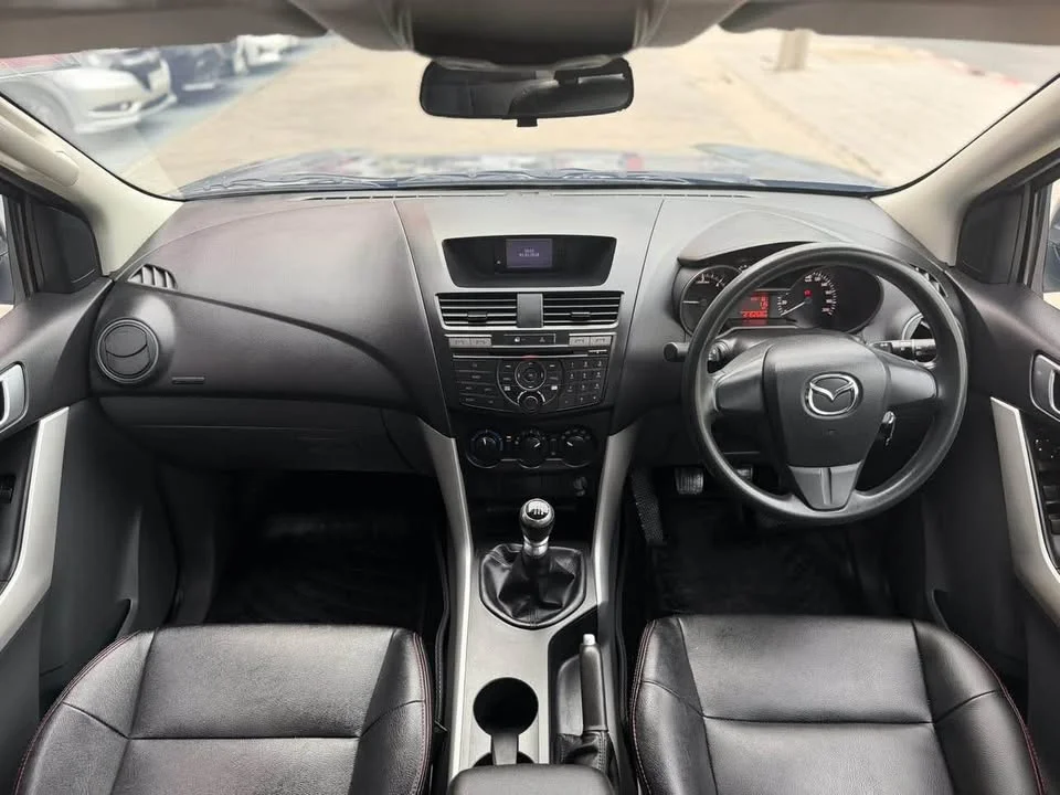 2013 Mazda BT-Series II 2