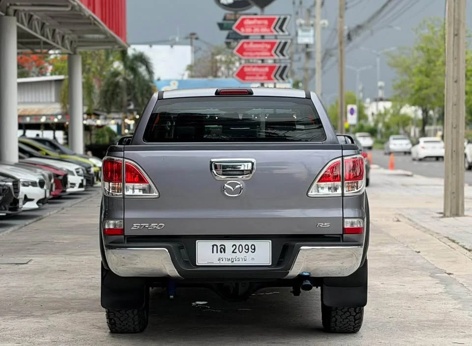 2013 Mazda BT-Series II 2