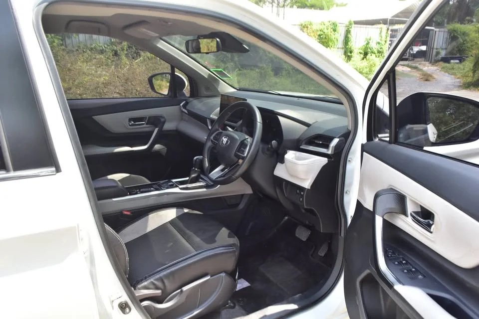 2022 Toyota Veloz III 3