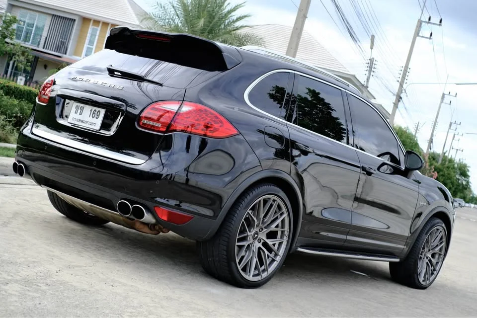 2011 Porsche Cayenne II 3
