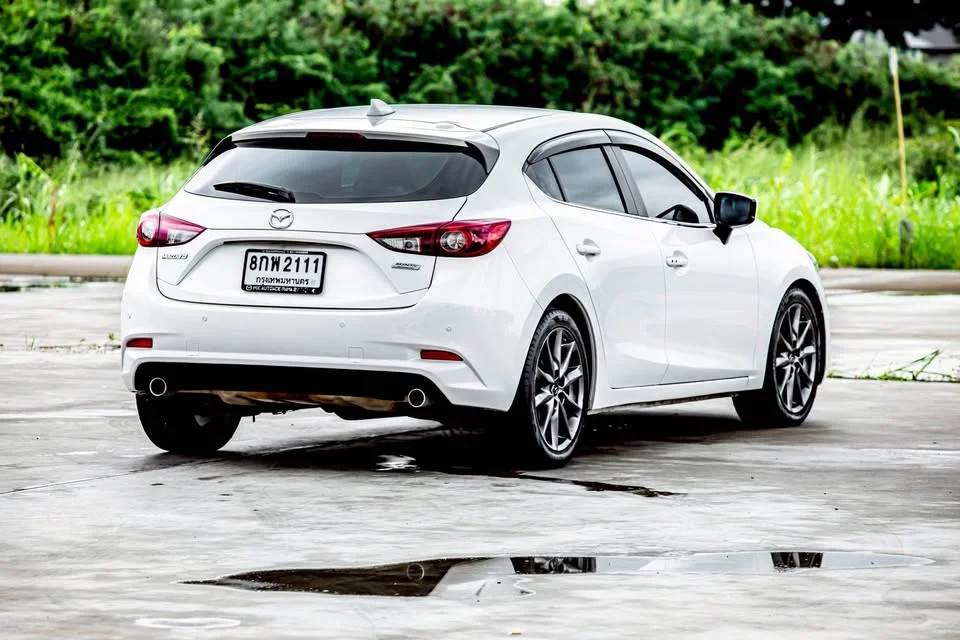 2019 Mazda 3 III 3
