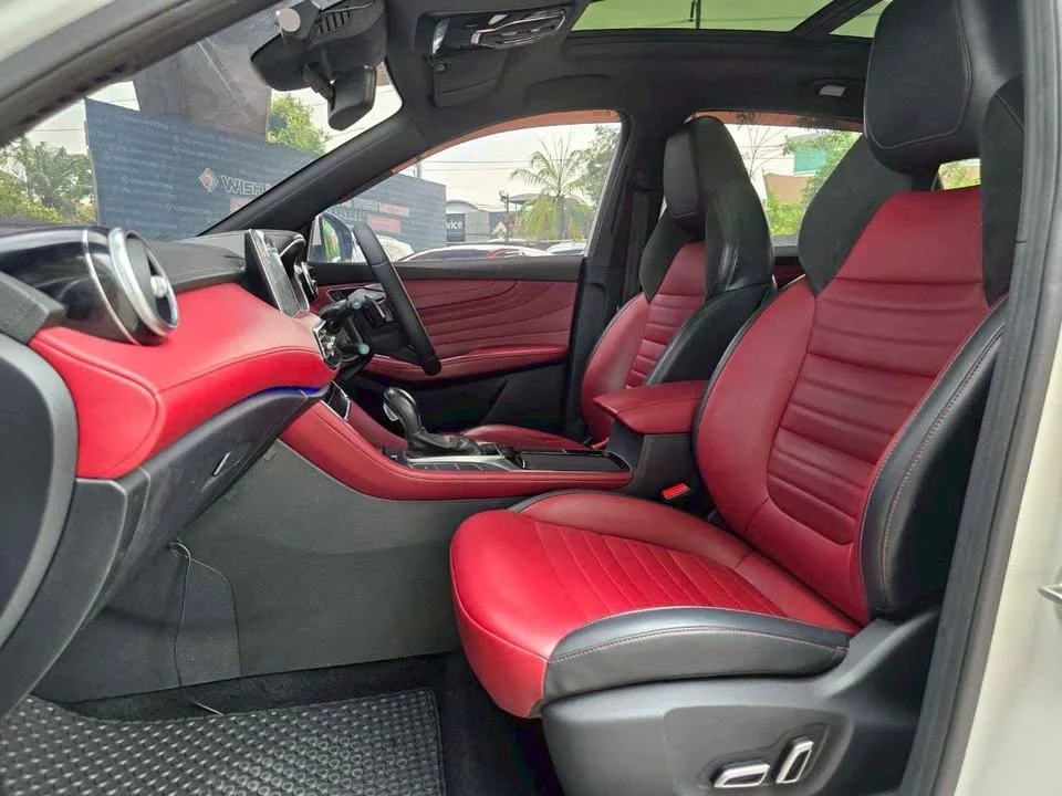 2020 MG HS 2