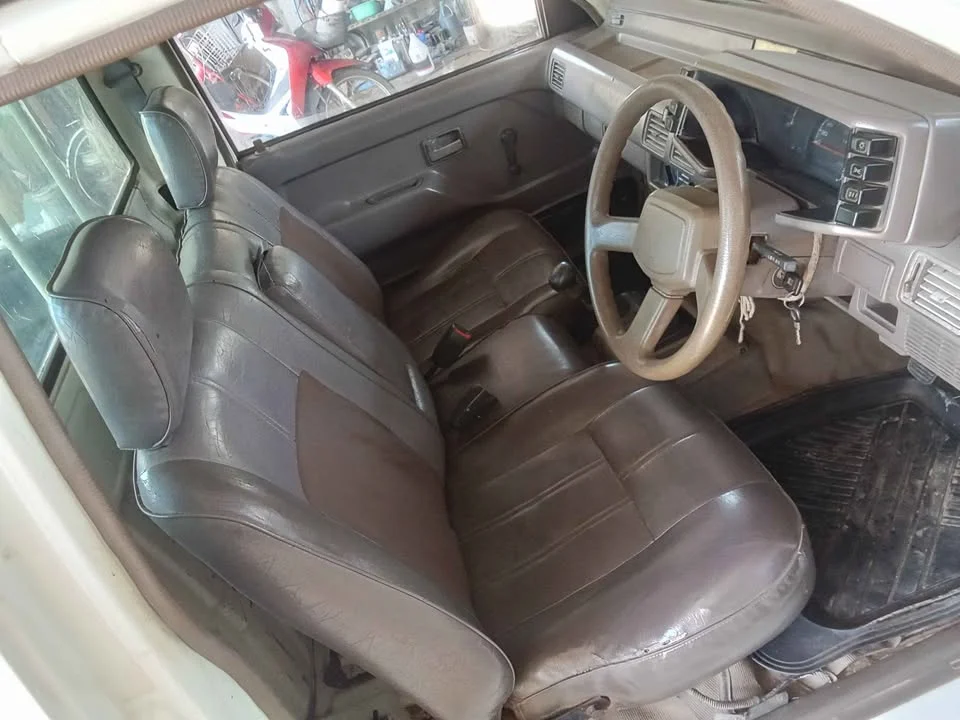 1991 Isuzu TFR III 3