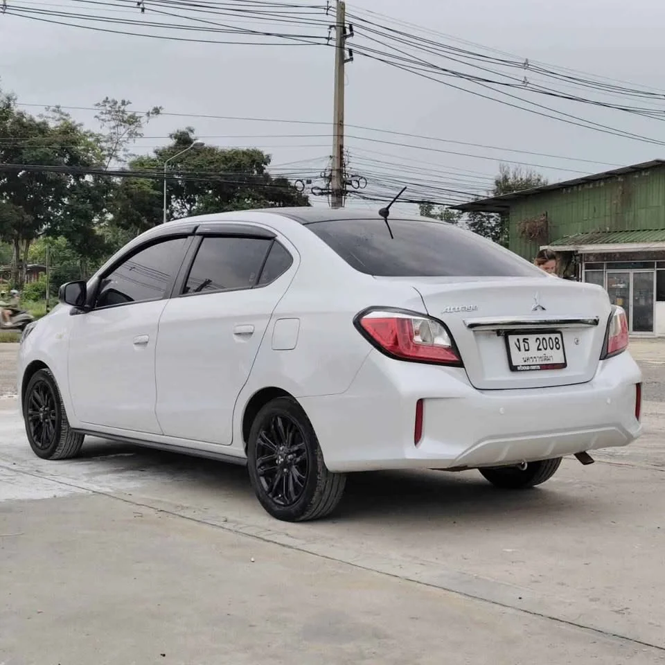 2021 Mitsubishi Attrage VI 3