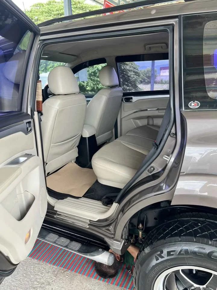 2012 Mitsubishi Pajero Sport II 3