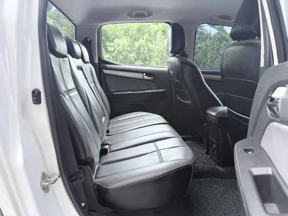 2016 Chevrolet Colorado II 2