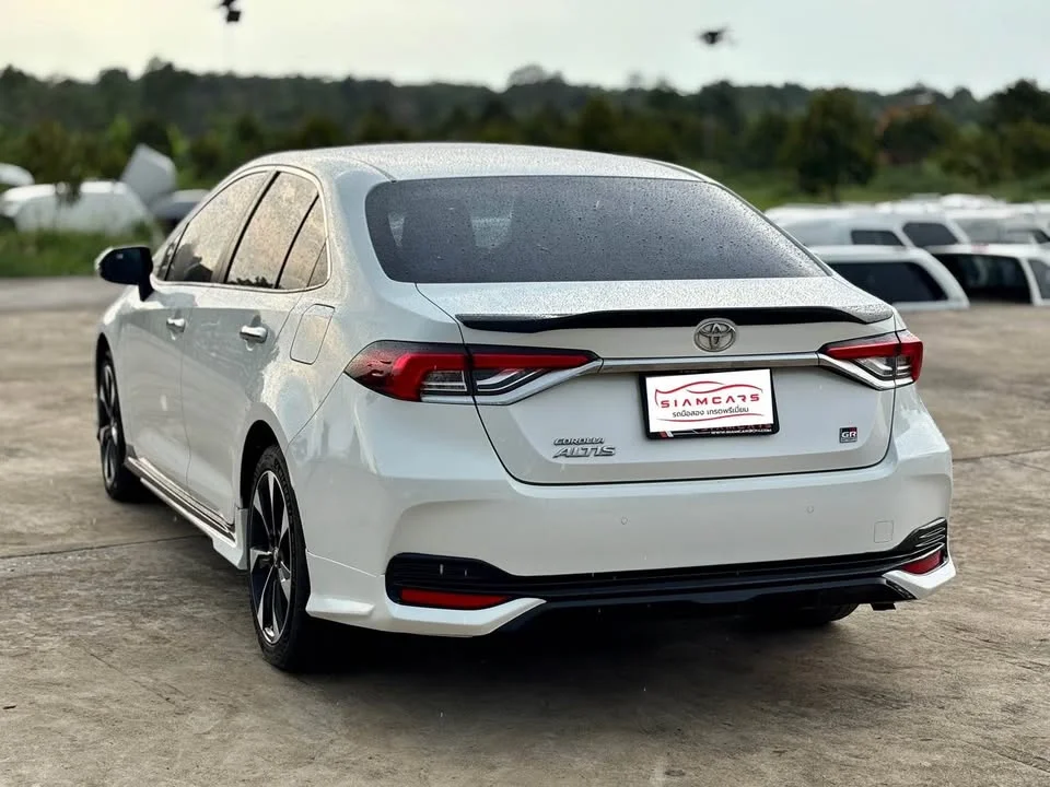 2020 Toyota Corolla Altis XII (E210) 3