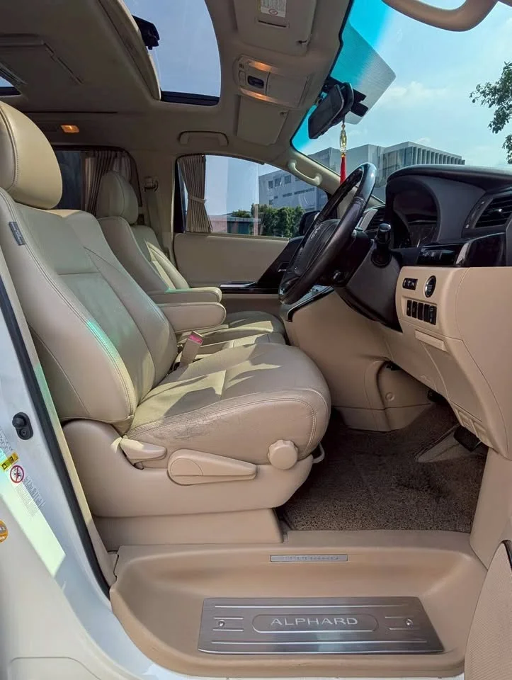 2012 Toyota Alphard, Vellfire II (AH20) 2