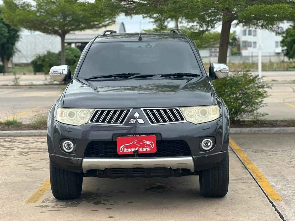 2011 Mitsubishi Pajero Sport II 3