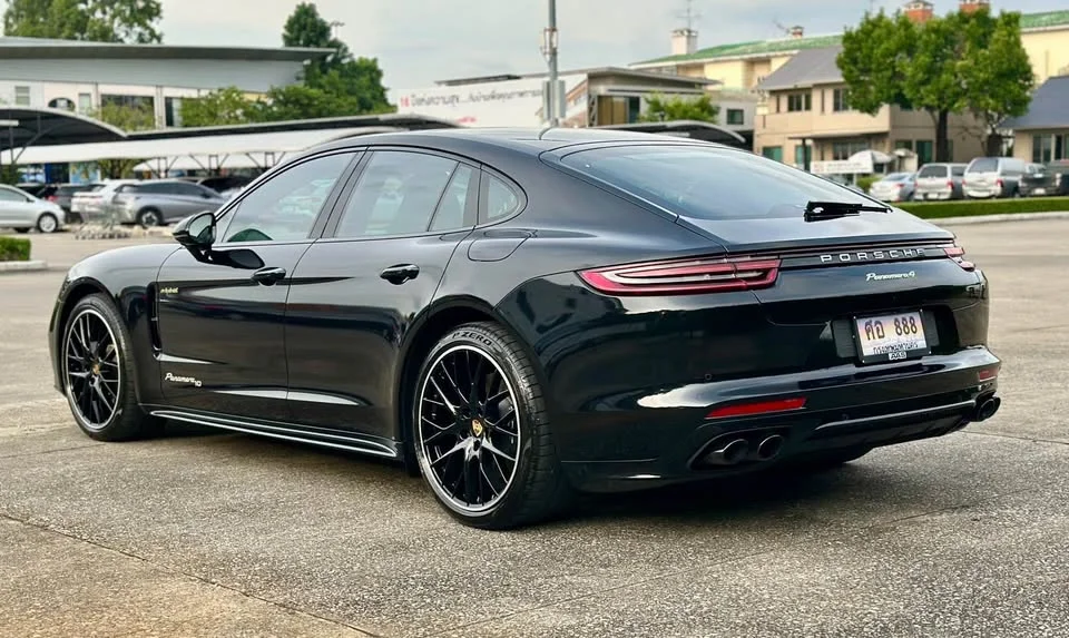2020 Porsche Panamera II 3
