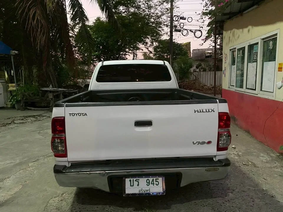 2014 Toyota Hilux VII 3