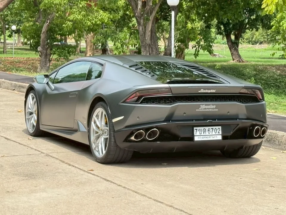 2015 Lamborghini Huracan 2