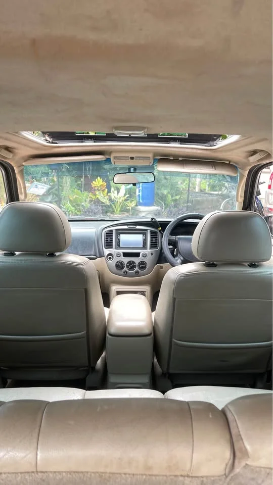 2005 Ford Escape I 2