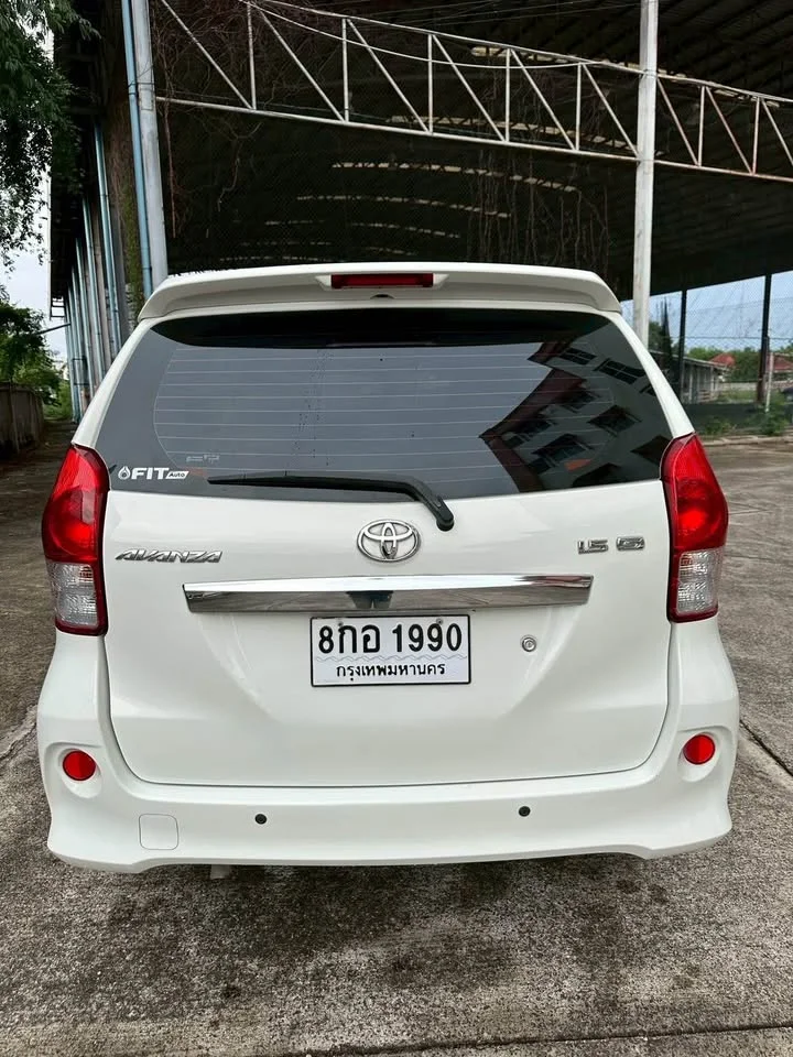 2013 Toyota Avanza II 3