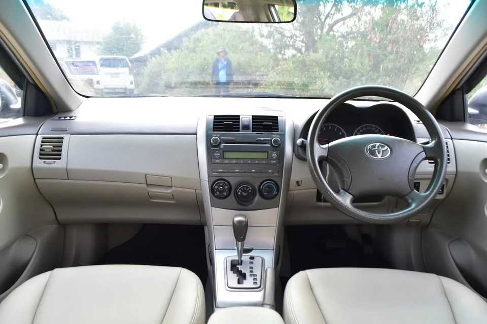 2008 Toyota Corolla Altis X (E140) 3