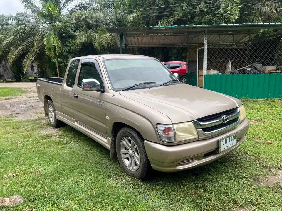 2003 Toyota Hilux Tiger VI 3
