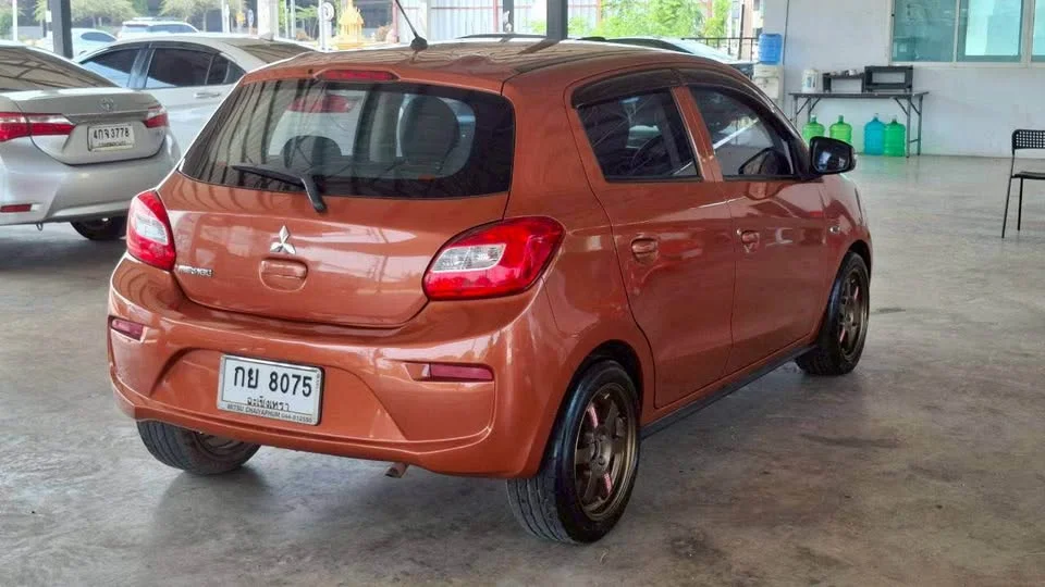 2016 Mitsubishi Mirage VI 3