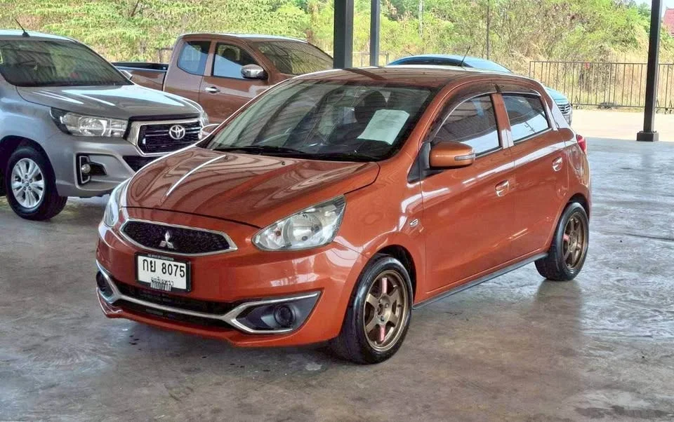 2016 Mitsubishi Mirage VI 2