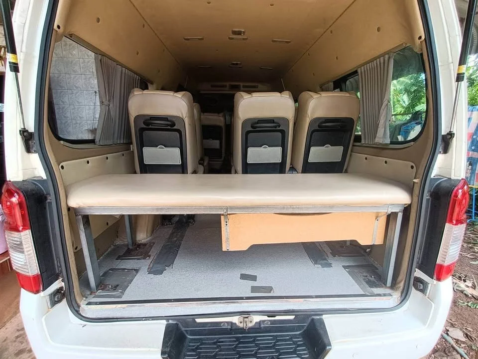 2013 Nissan Urvan VI (E26) 3