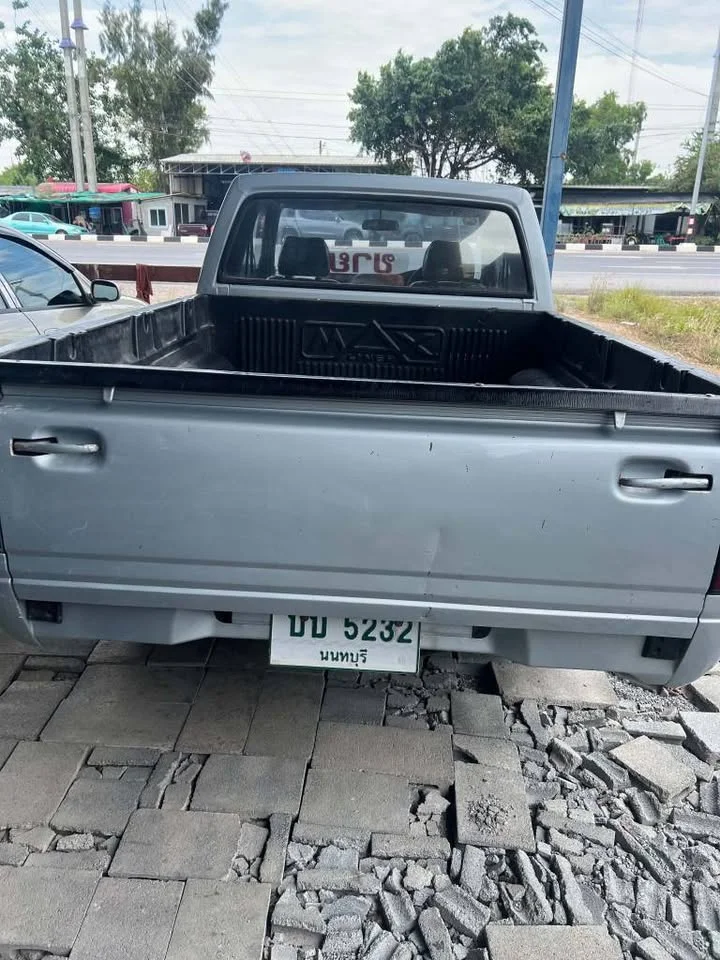 1998 Isuzu Faster Dragon Eyes III 2