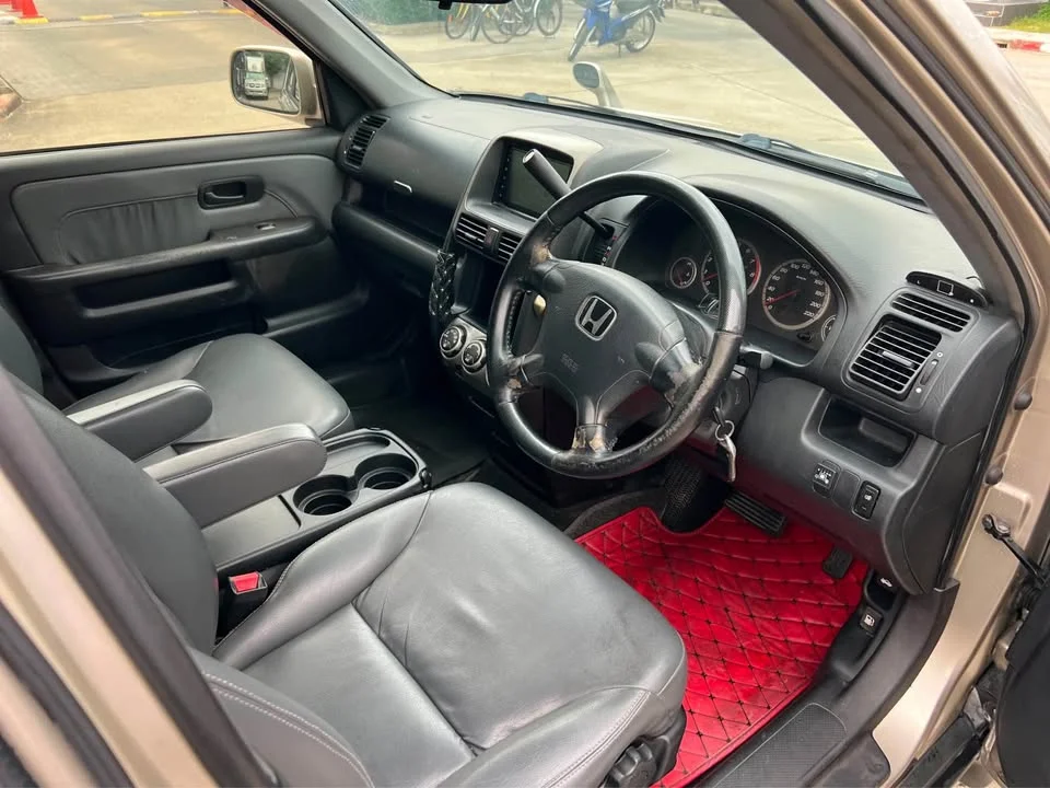 2005 Honda CR-V II 3