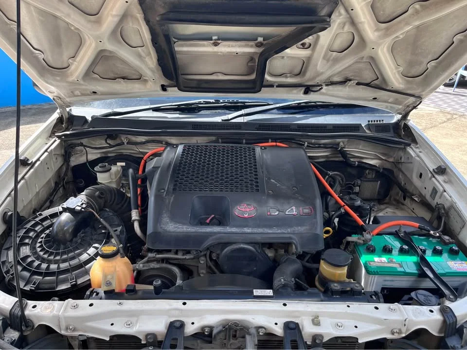 2013 Toyota Hilux VII 3