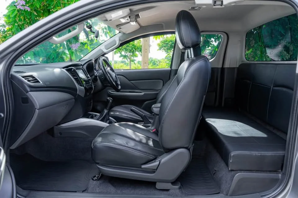 2018 Mitsubishi Triton V 3