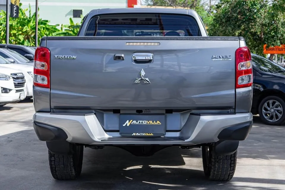 2018 Mitsubishi Triton V 2