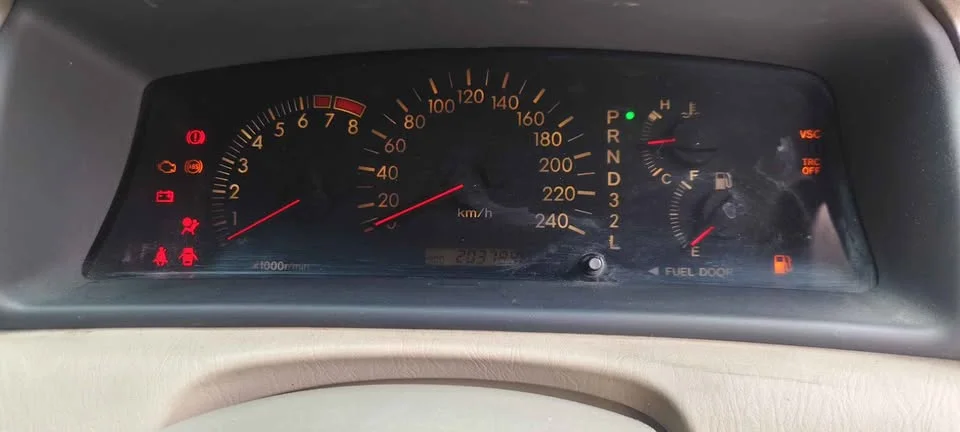 2001 Toyota Corolla Altis IX (E120) 2