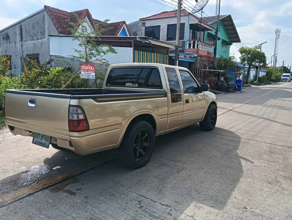 2001 Isuzu Faster Dragon Eyes III 3