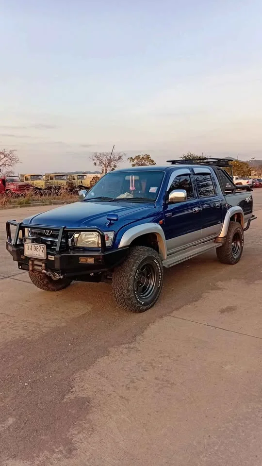 2002 Toyota Hilux Tiger VI 2