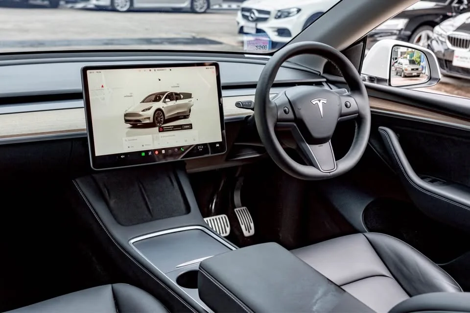 2023 Tesla Model Y 3