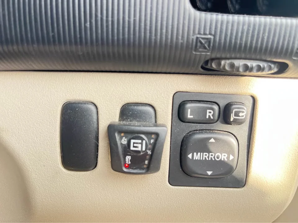 2013 Mitsubishi Pajero Sport II 2
