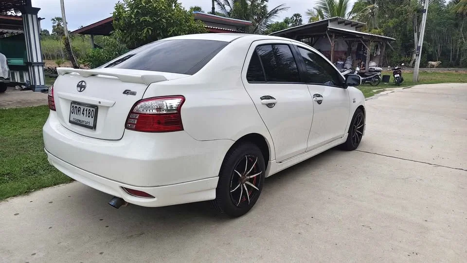 2009 Toyota Vios II 2