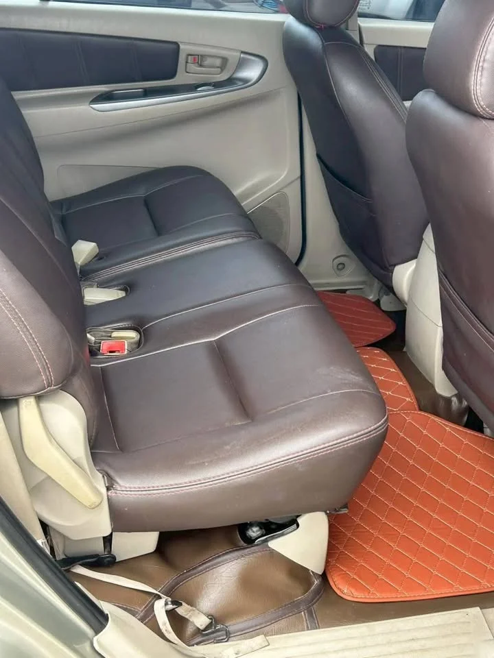 2010 Toyota Innova I 3