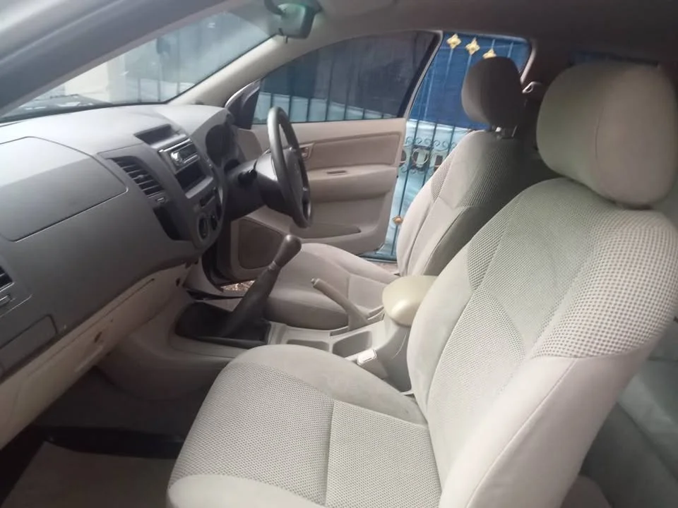 2006 Toyota Hilux VII 2