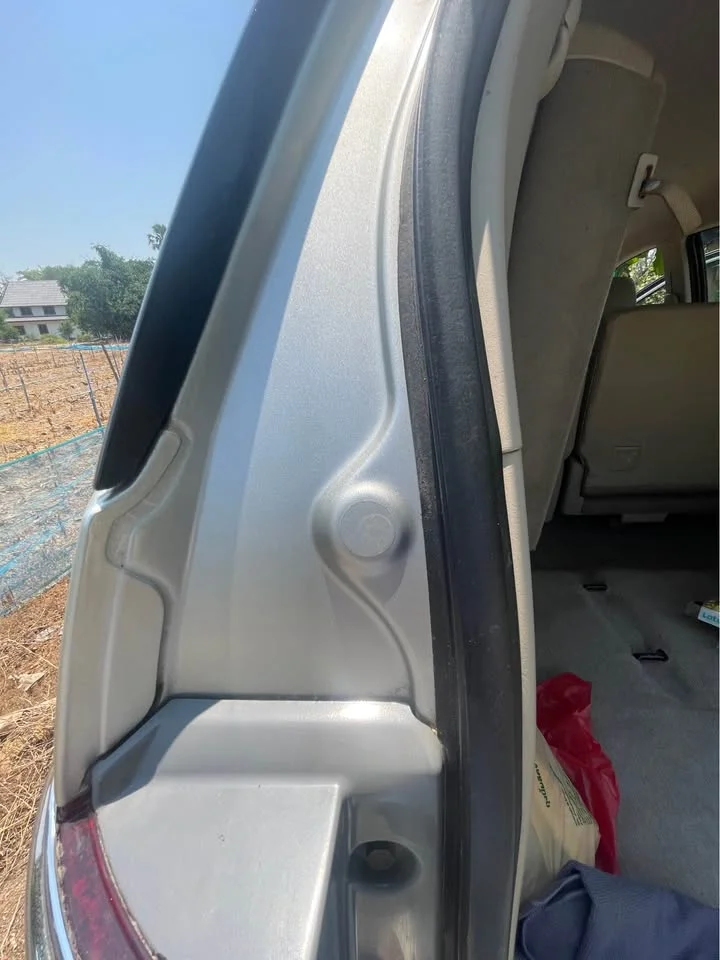 2005 Toyota Fortuner I 3