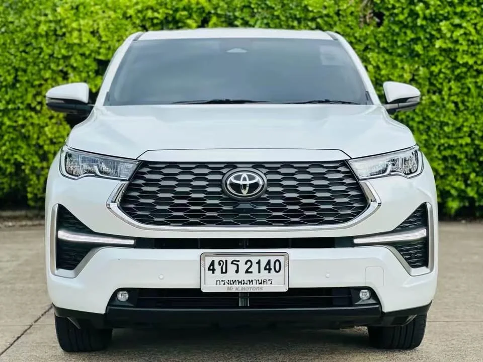 2023 Toyota Innova III 3