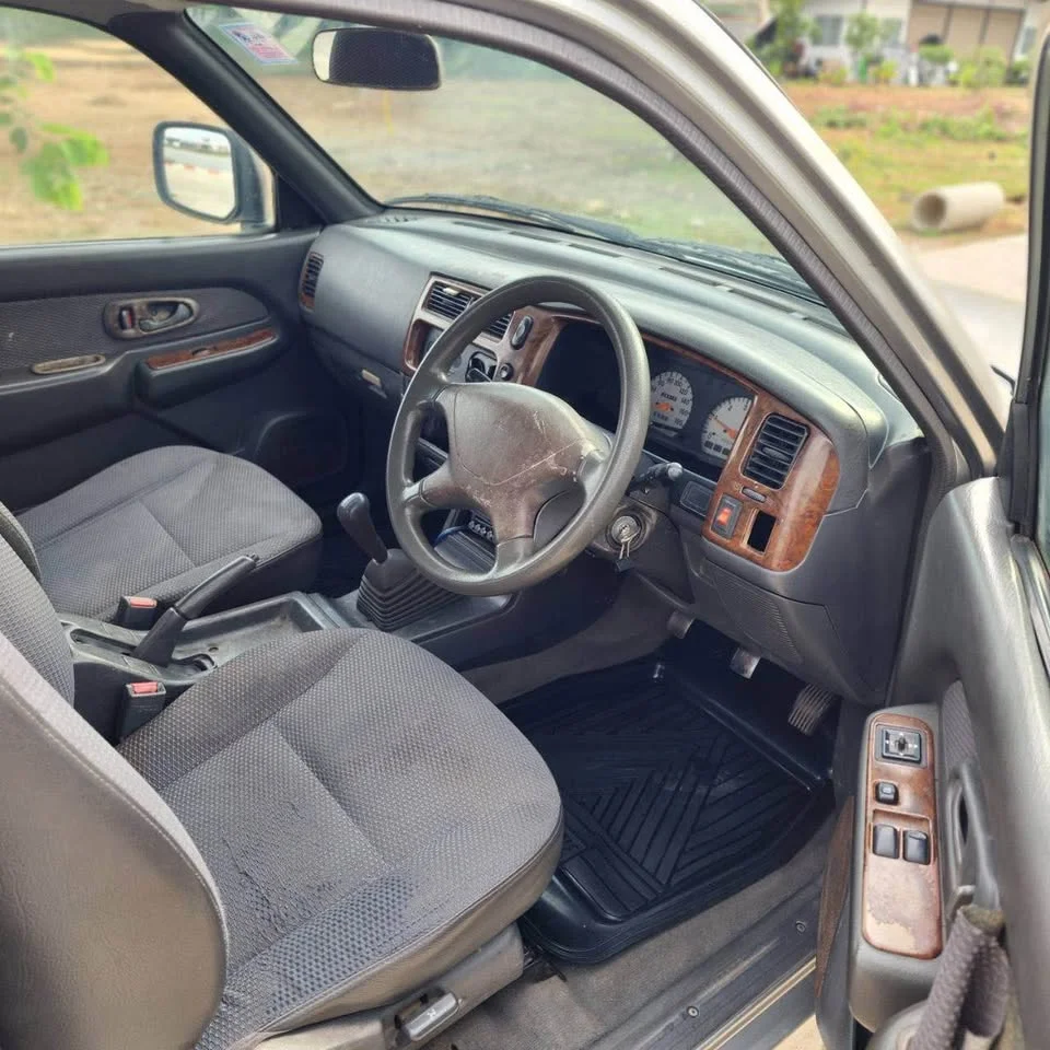 2008 Mitsubishi Strada III 2