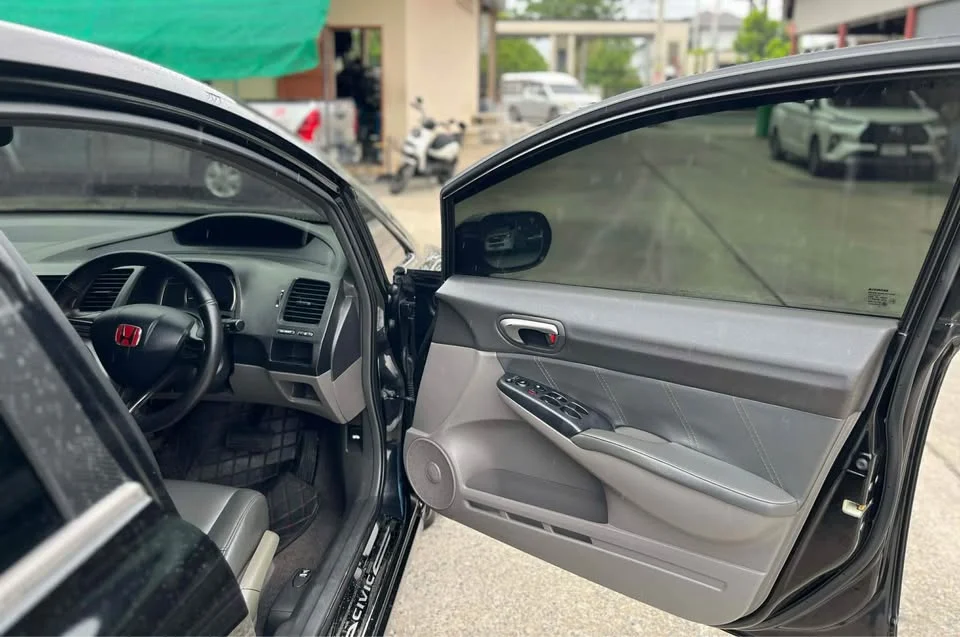 2007 Honda Civic VIII 2