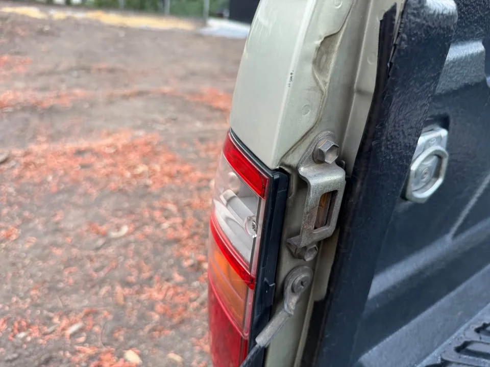 2002 Toyota Hilux Tiger VI 3
